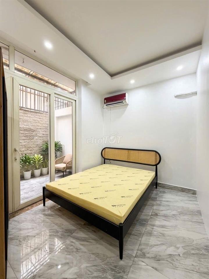 Cho thuê căn hộ 2PN trệt 100m2, full nội thất, 14tr - Vạn Phúc City