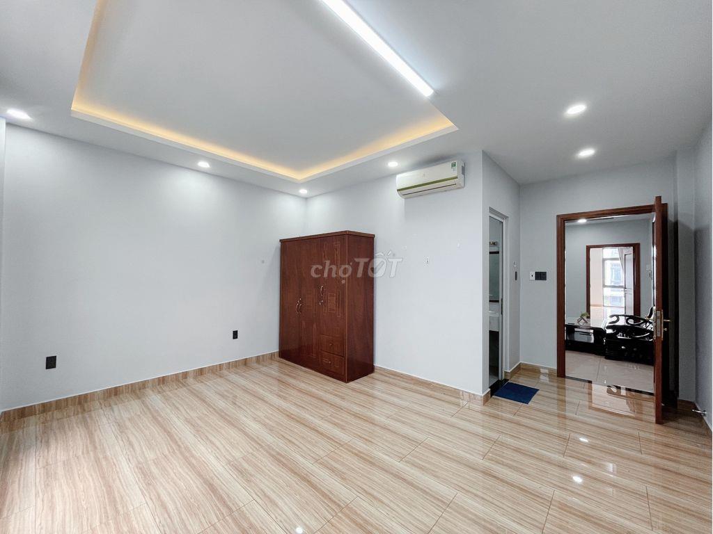 Chính Chủ Cho Thuê Văn Phòng 5x21m Chỉ 13Tr/Tháng - Vạn Phúc City