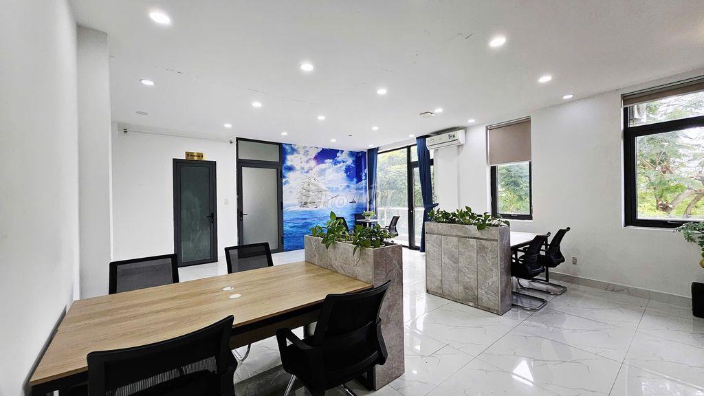 Cho thuê văn phòng 65m2, Full Nội Thất Giá 15tr/tháng - Vạn Phúc City