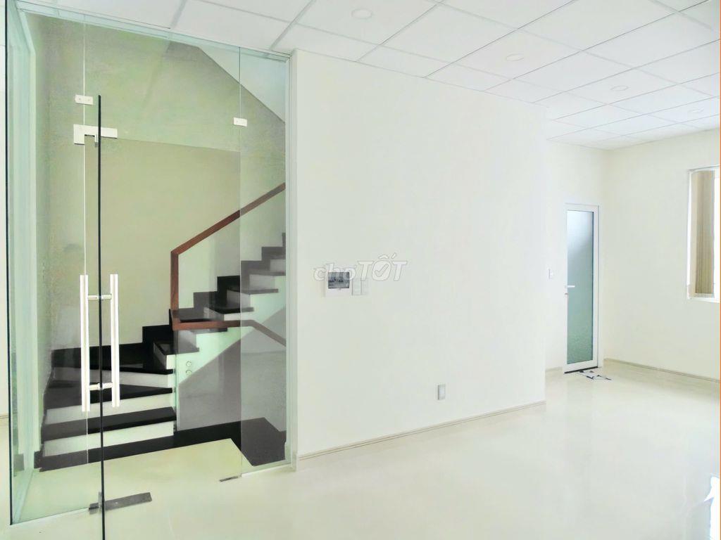 Cho Thuê Tầng Trệt 6x17m Giá Chỉ 12.5 Triệu/Tháng - Vạn Phúc City