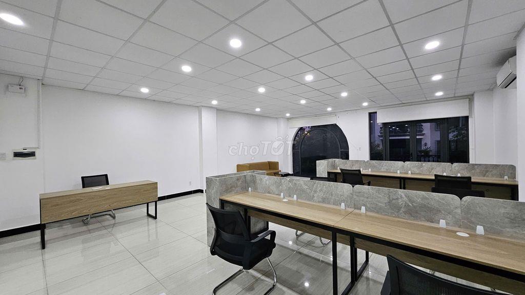 Cho thuê văn phòng 75m2 full nội thất, máy lạnh, 15Tr/tháng