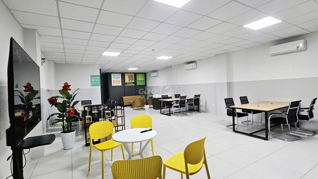 Cho thuê văn phòng 112m² full nội thất Vạn Phúc City – chỉ 15tr/tháng
