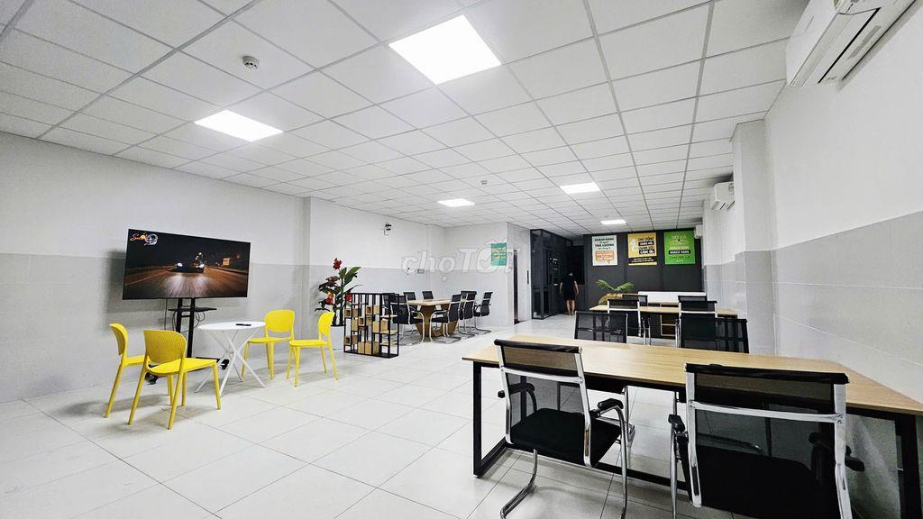 Cho thuê văn phòng 112m² full nội thất Vạn Phúc City – chỉ 15tr/tháng