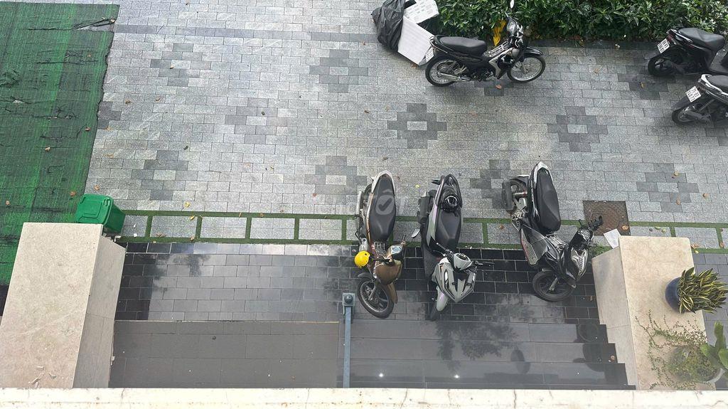 Cho Thuê Văn Phòng 65m² Sàn Trống Giá Chỉ 12 Triệu - Vạn Phúc City