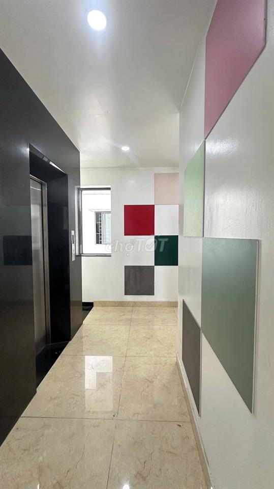 Cho Thuê Văn Phòng 65m² Sàn Trống Giá Chỉ 12 Triệu - Vạn Phúc City