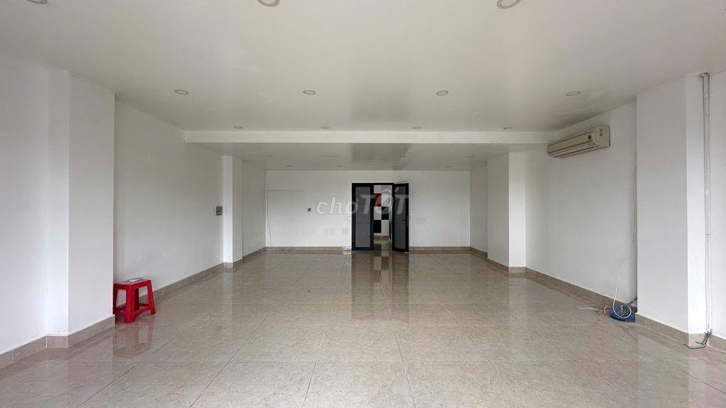 Cho Thuê Văn Phòng 65m² Sàn Trống Giá Chỉ 12 Triệu - Vạn Phúc City