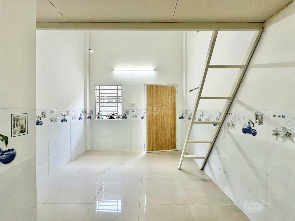 KHAI TRƯƠNG PHÒNG DUPLEX MỚI ĐI BỘ TỚI UFM - VÕ VĂN HÁT - LÃ XUÂN OAI