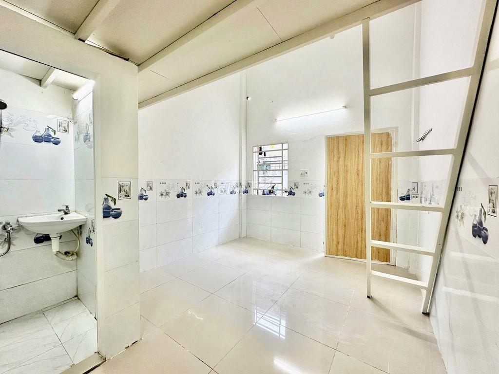 KHAI TRƯƠNG PHÒNG DUPLEX MỚI ĐI BỘ TỚI UFM - VÕ VĂN HÁT - LÃ XUÂN OAI