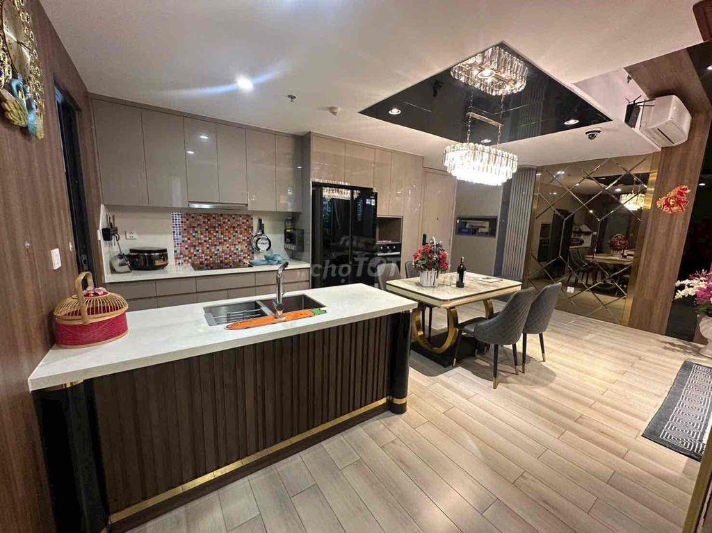 Cho thuê 3 ngủ Vip Masteri Vinhomes grandpark