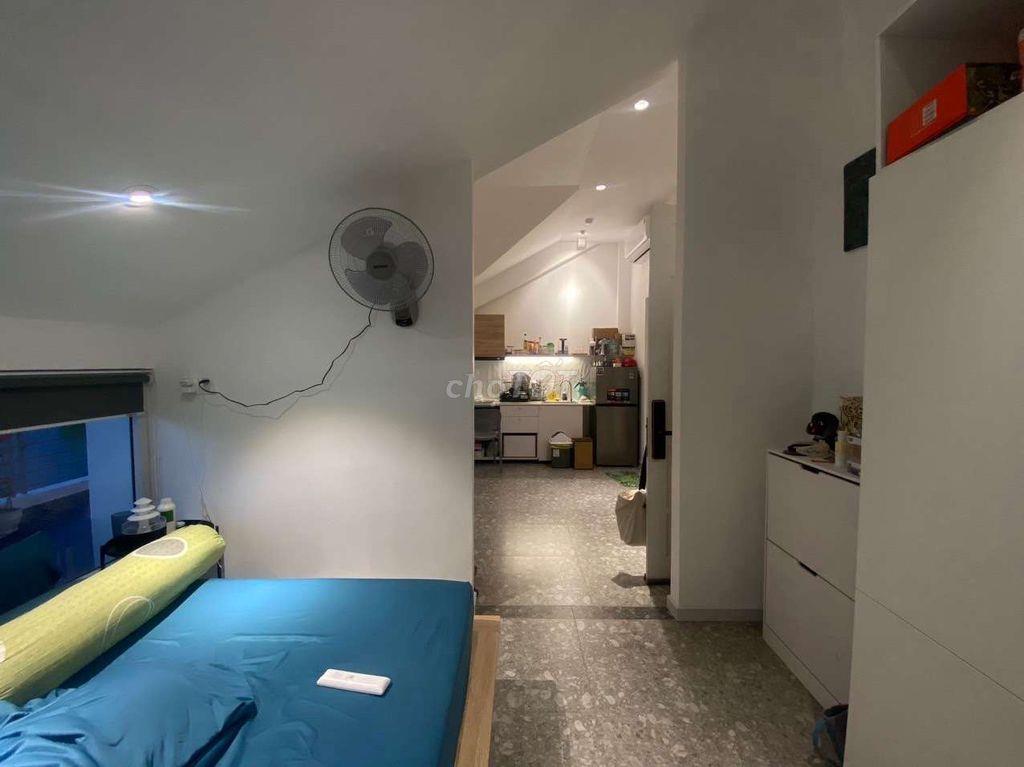 Căn hộ 1pn ban công siêu rộng - full nội thất gần Trần Não