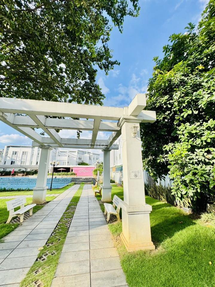 NHÀ KHANG ĐIỀN MEGA VILLAGE - COMPOUND AN NINH 24/7 - FULL NT ĐẸP XỊN