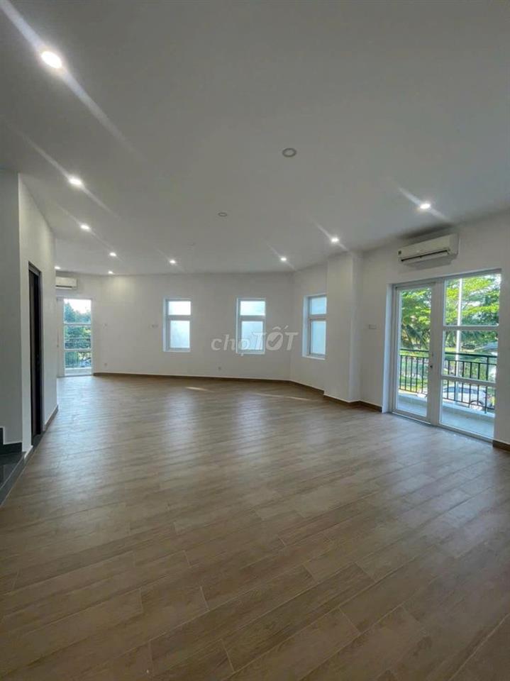 CĂN GÓC NTCB TIỆN LÀM CTY 12X15M - VIEW CÔNG VIÊN MÁT MẺ - 3 SÀN TRỐNG