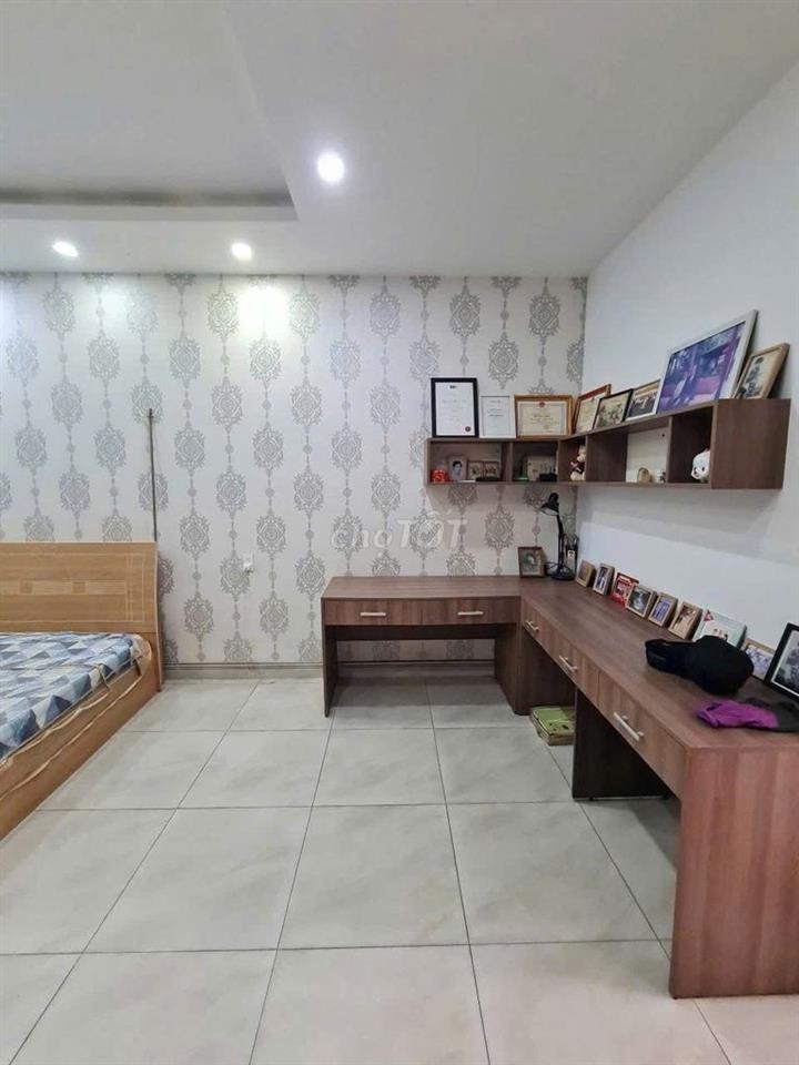 NHÀ COMPOUND MEGA VILLAGE KHANG ĐIỀN BV 24/7 -FULL NT 3 TẦNG - 3PN 3WC