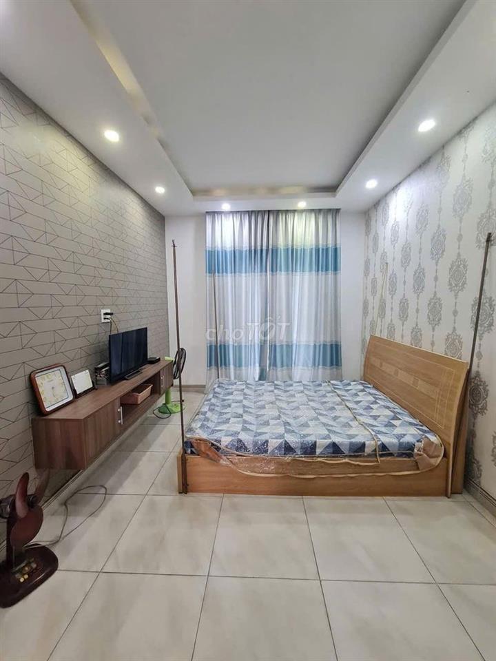 NHÀ COMPOUND MEGA VILLAGE KHANG ĐIỀN BV 24/7 -FULL NT 3 TẦNG - 3PN 3WC