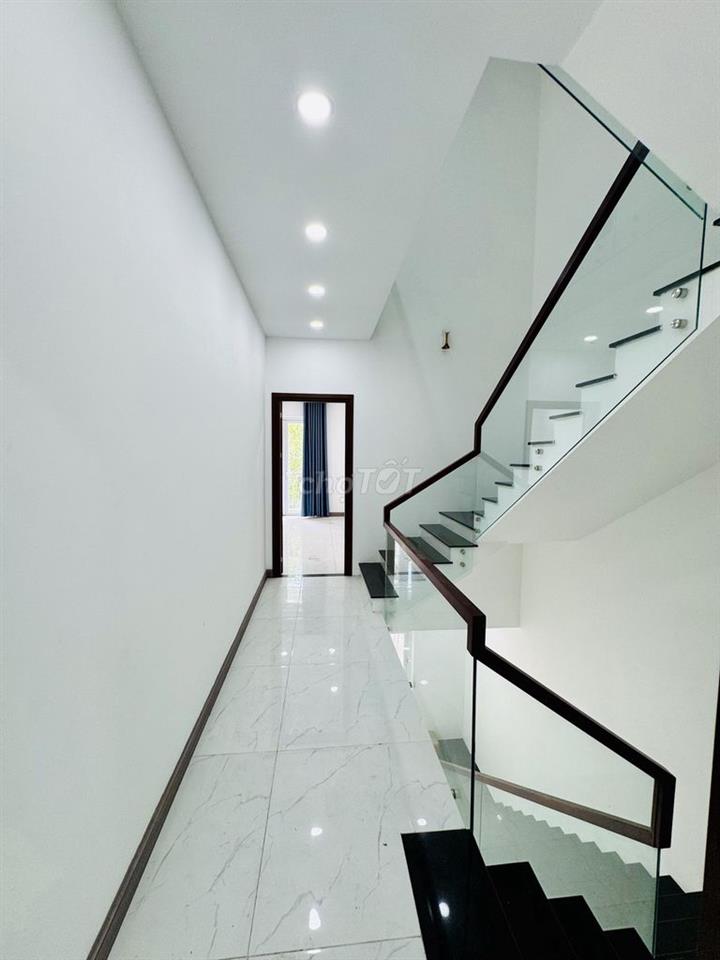 NHÀ COMPOUND ROSITA KHANG ĐIỀN - NGUYỄN DUY TRINH Q9 - NT CƠ BẢN 4PN