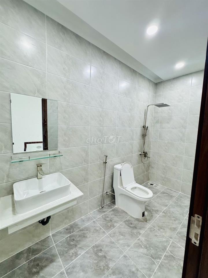 NHÀ COMPOUND ROSITA KHANG ĐIỀN - NGUYỄN DUY TRINH Q9 - NT CƠ BẢN 4PN