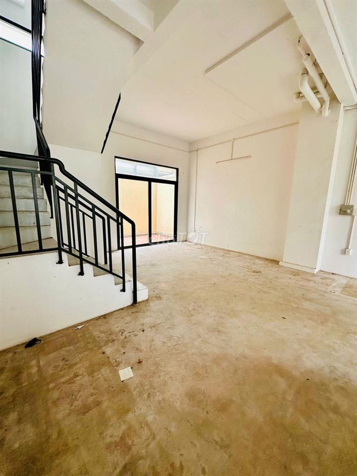 NHÀ VEROSA KHANG ĐIỀN -TIỆN LÀM KHO HOẶC VP CTY -SẴN MÁY LẠNH -BV 24/7