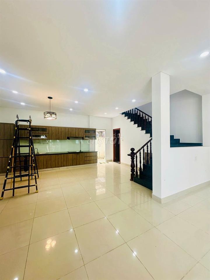 NHÀ PHỐ MEGA RUBY KHANG ĐIỀN - 11X15M - NT CƠ BẢN 4PN - TIỆN LÀM CTY