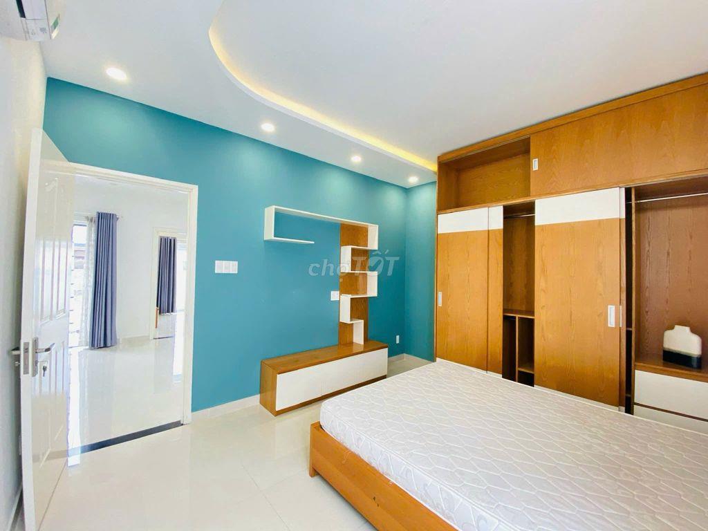 NHÀ COMPOUND MELOSA KHANG ĐIỀN 6X18M - 3 TẦNG FULL NT - SÂN Ô TÔ RIÊNG