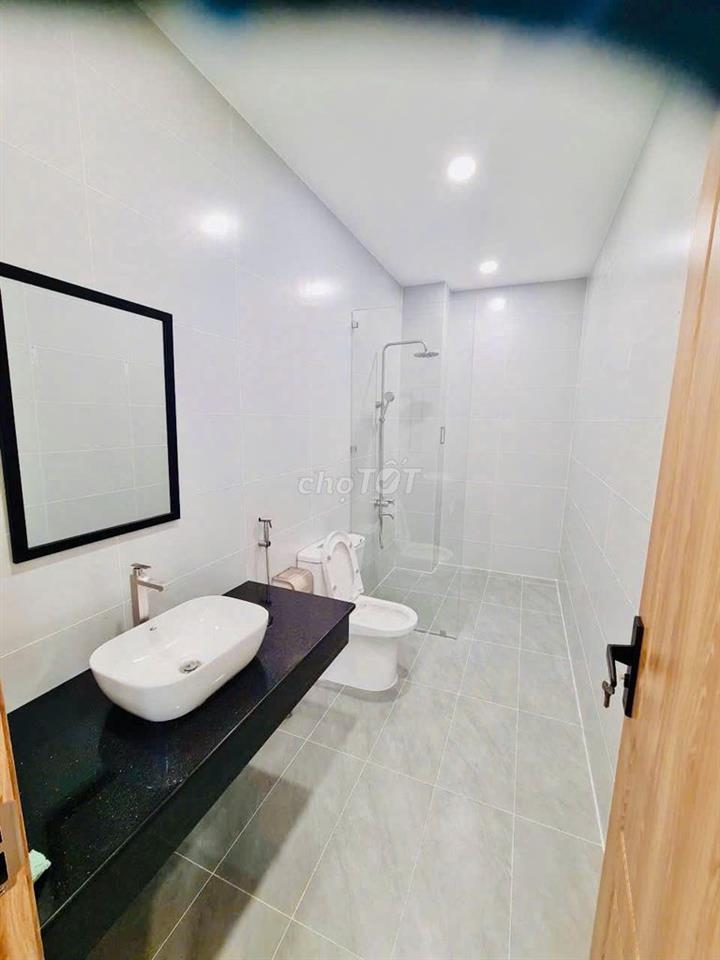 NHÀ NEW CHƯA Ở - MELOSA KHANG ĐIỀN - FULL NT CAO CẤP - BV AN NINH 24/7