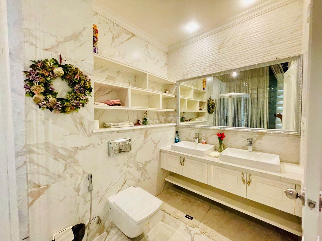 CĂN GÓC MEGA RUBY KHANG ĐIỀN -FULL NT MỚI ĐẸP -4 TẦNG - SÂN Ô TÔ RIÊNG