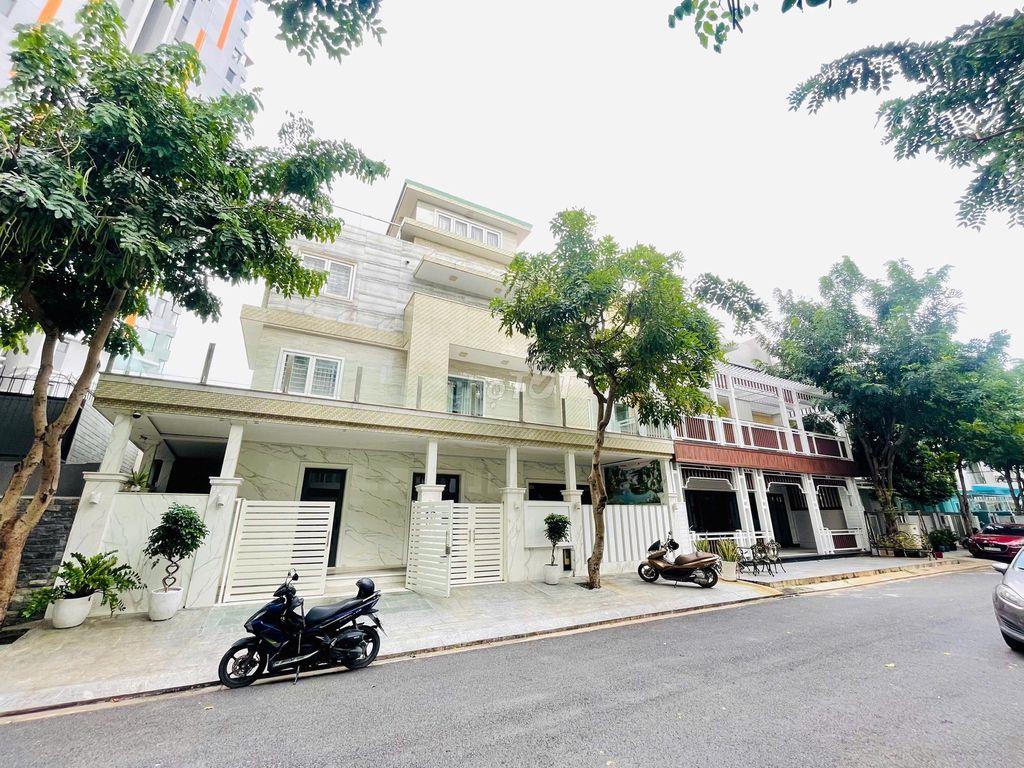 CĂN GÓC MEGA RUBY KHANG ĐIỀN -FULL NT MỚI ĐẸP -4 TẦNG - SÂN Ô TÔ RIÊNG