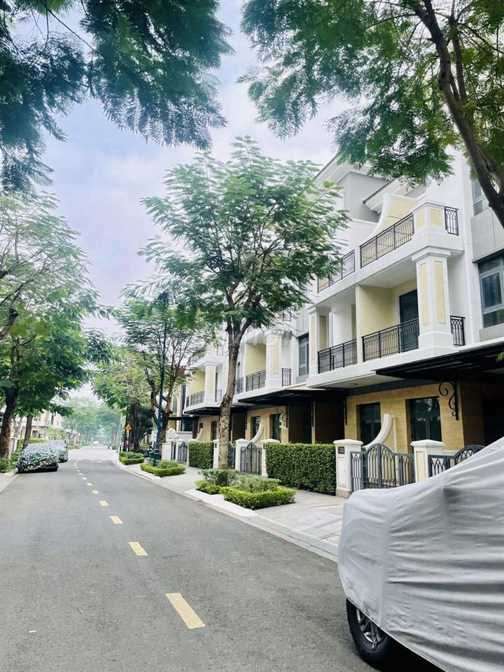 NHÀ MỚI CHƯA Ở - VEROSA KHANG ĐIỀN - LIÊN PHƯỜNG Q9 - 4 TẦNG 4PN 4WC