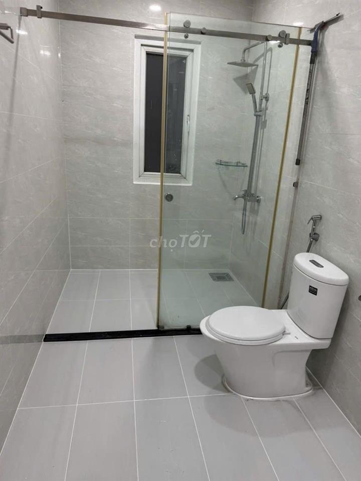 NHÀ LIỀN KỀ MELOSA 6X18M - FULL NT 4PN 4WC - MỚI SƠN SỬA LẠI - 3 TẦNG