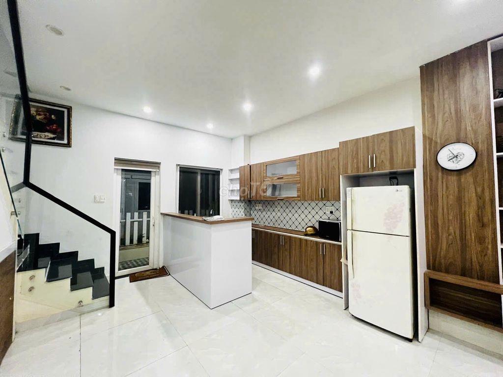NHÀ PHỐ PARK RIVERSIDE - LIÊN PHƯỜNG Q9 - FULL NT - 3PN 3WC - 3 TẦNG