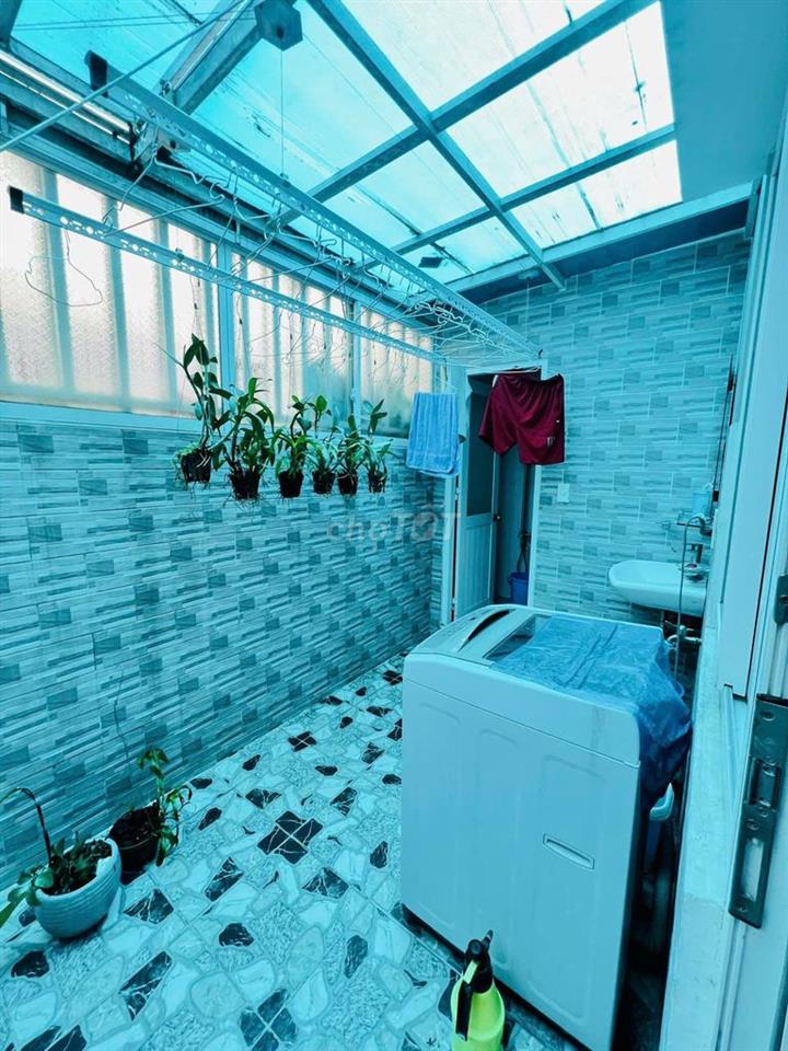 PHÒNG TRỌ KDC KHANG ĐIỀN MELOSA 20M2 - FULL NT - FREE CHỖ ĐẬU XE MÁY