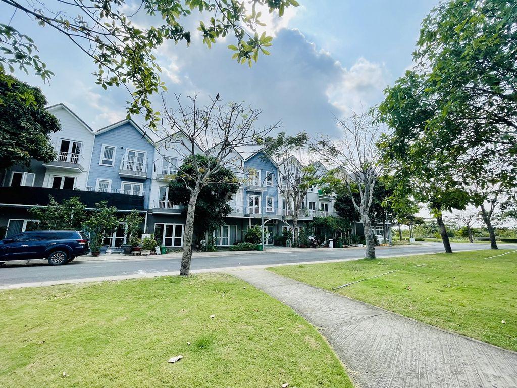 NHÀ VIEW SÔNG CỰC HIẾM KDC LIÊN PHƯỜNG Q9 -PARK RIVERSIDE 5X20M 3 TẦNG