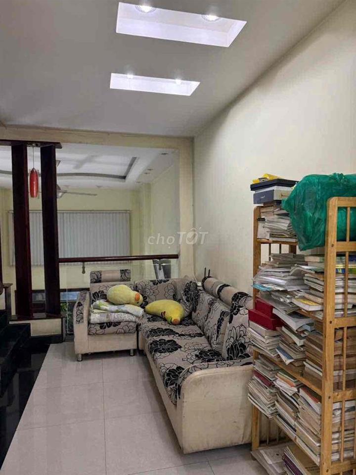 HOT ! NHÀ 5 TẦNG ĐƯỜNG ĐẶNG VĂN BI GẦN GA METRO