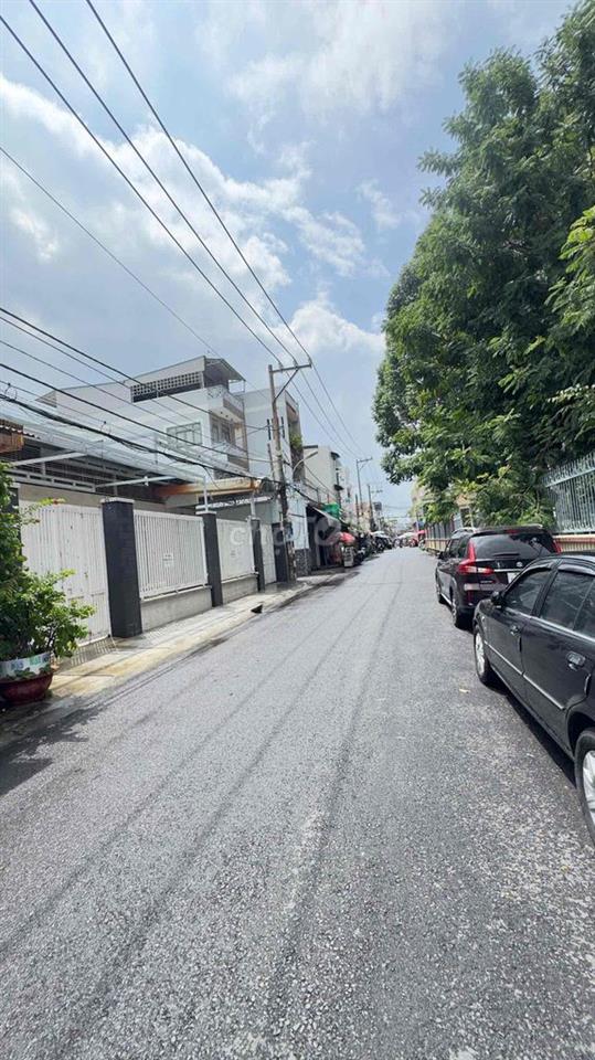 HÀNG THƠM GIÁ TỐT LÔ ĐẤT NGANG 9M GẦN NGAY HOÀNG DIỆU 2