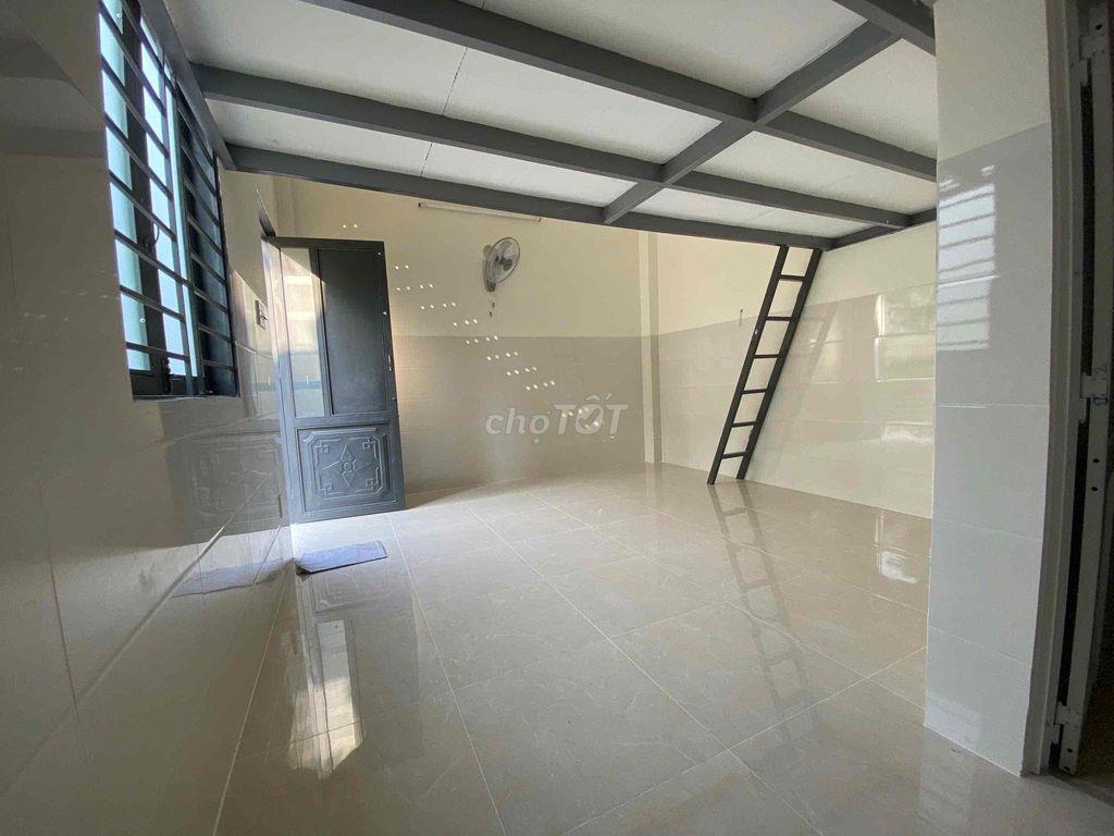 NGỘP ! CHDV 5 TẦNG NGAY ĐH NGÂN HÀNG HOÀNG DIỆU 2 THU NHẬP 50tr/tháng