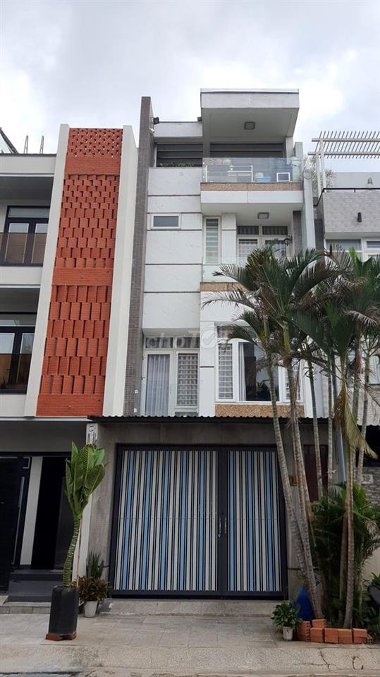 Bán nhà mặt tiền đường 57
