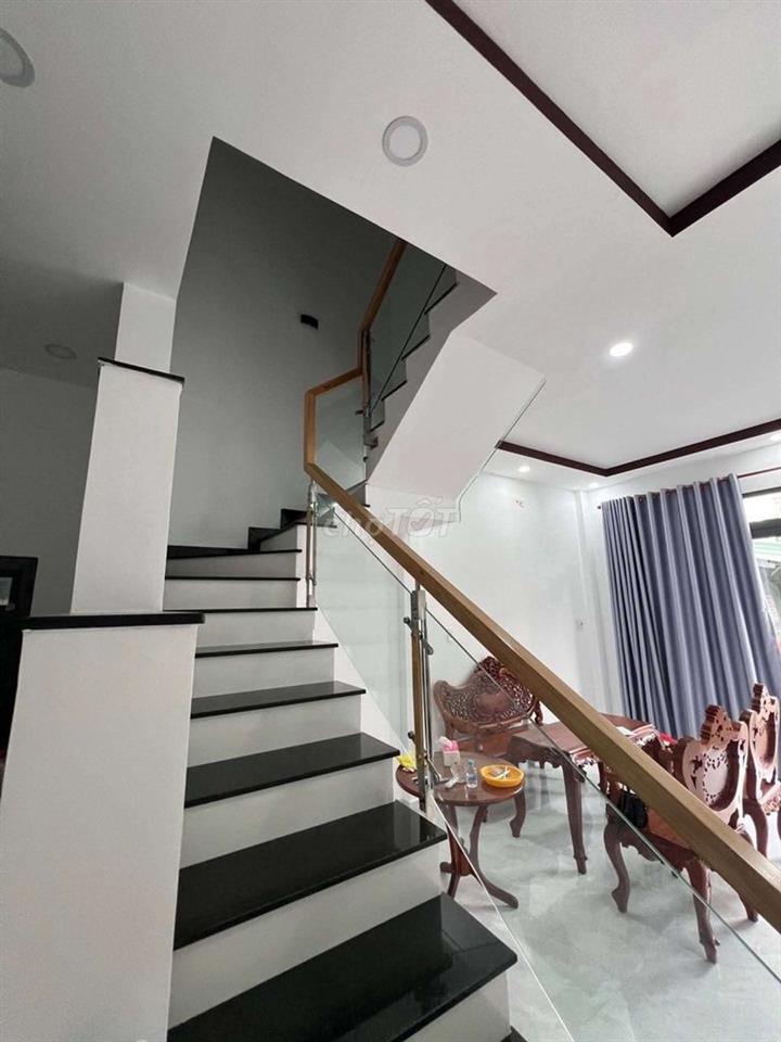CHỈ 3,5 TỶ - NHÀ MỚI 2 TẦNG – HẺM Ô TÔ RỘNG - NGAY CẦU BÌNH LỢI

