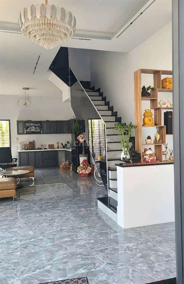 💥Giảm 300tr| B.á.n gấp nhà mặt tiền Đ.38|Gần chợ Hiệp Bình| DTSD 118m2