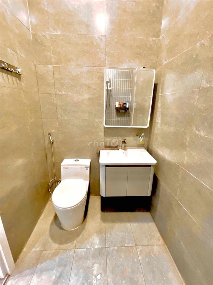 Siêu hiếm nhà đẹp ngay Tô Ngọc Vân - Ngang 8m (60m) - Hẻm xe hơi 5m