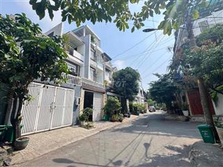 NHÀ KHU ĐỒNG BỘ PHÂN LÔ - ĐƯỜNG XE HƠI TRÁNH - GẦN HIỆP BÌNH