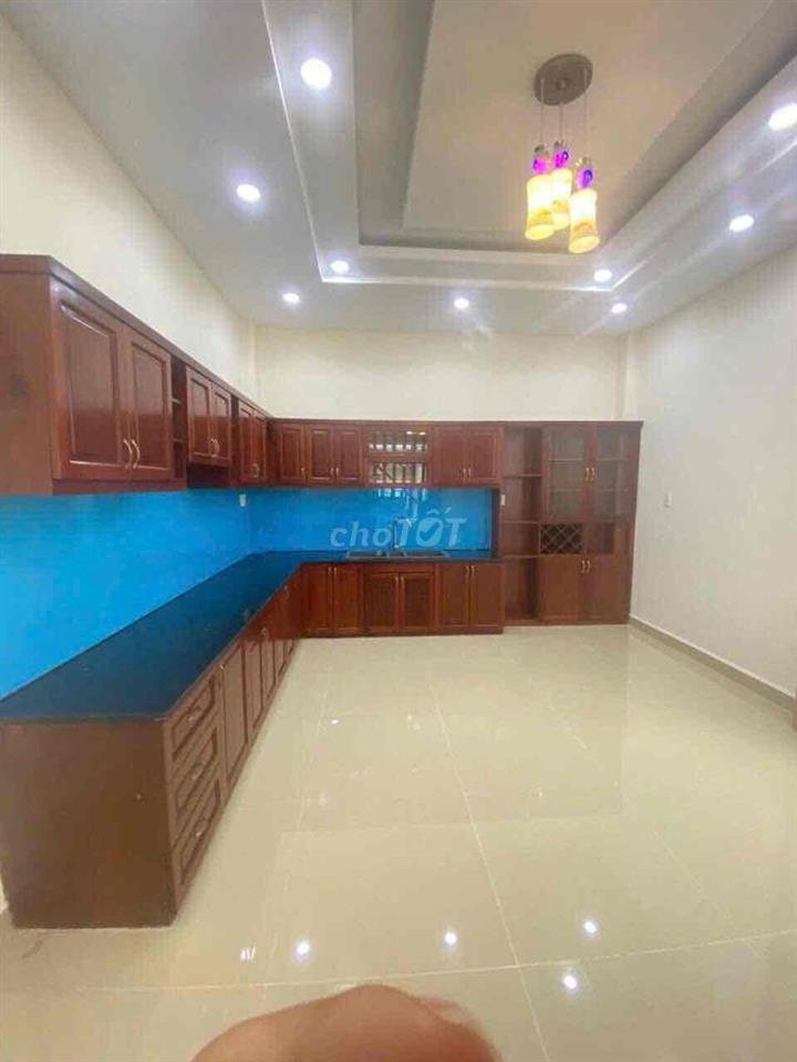 NHÀ 4 TẦNG MT HẺM 520 - ĐỐI DIỆN VẠN PHÚC - DT 90m2 - GIÁ CHỈ 10.3 Tỷ