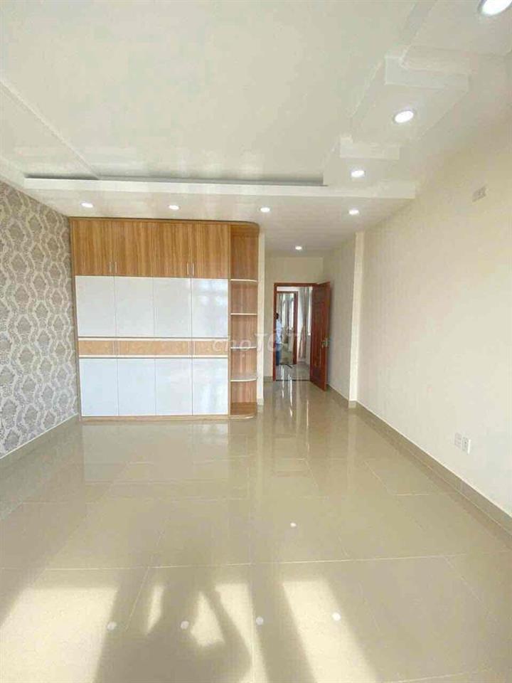 NHÀ 4 TẦNG MT HẺM 520 - ĐỐI DIỆN VẠN PHÚC - DT 90m2 - GIÁ CHỈ 10.3 Tỷ