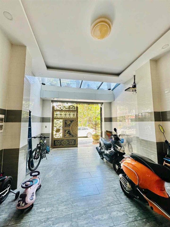 NHÀ KHU VPCC NGAY VẠN PHÚC - KHU NHÀ ĐỒNG BỘ CÓ CÔNG VIÊN - 16.5 TỶ