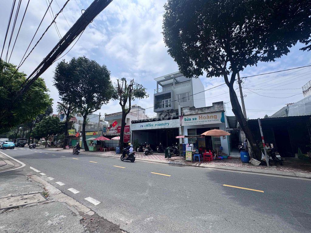 94m2 - Giá 6.3 tỷ - Đường xe tải ngay trường Linh Trung - Cách mt 20m