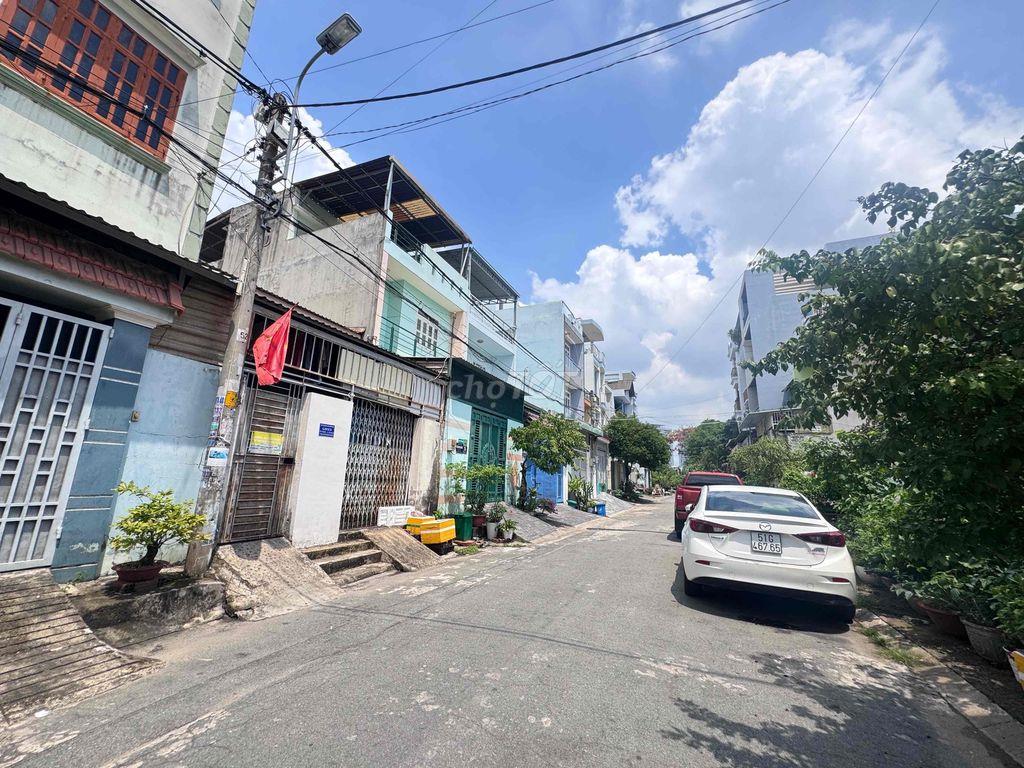 GIÁ 9.5 tỷ - KHU DÂN CƯ BÌNH DÂN - DT 80m2 - XÂY DỰNG TRỆT 3 TẦNG