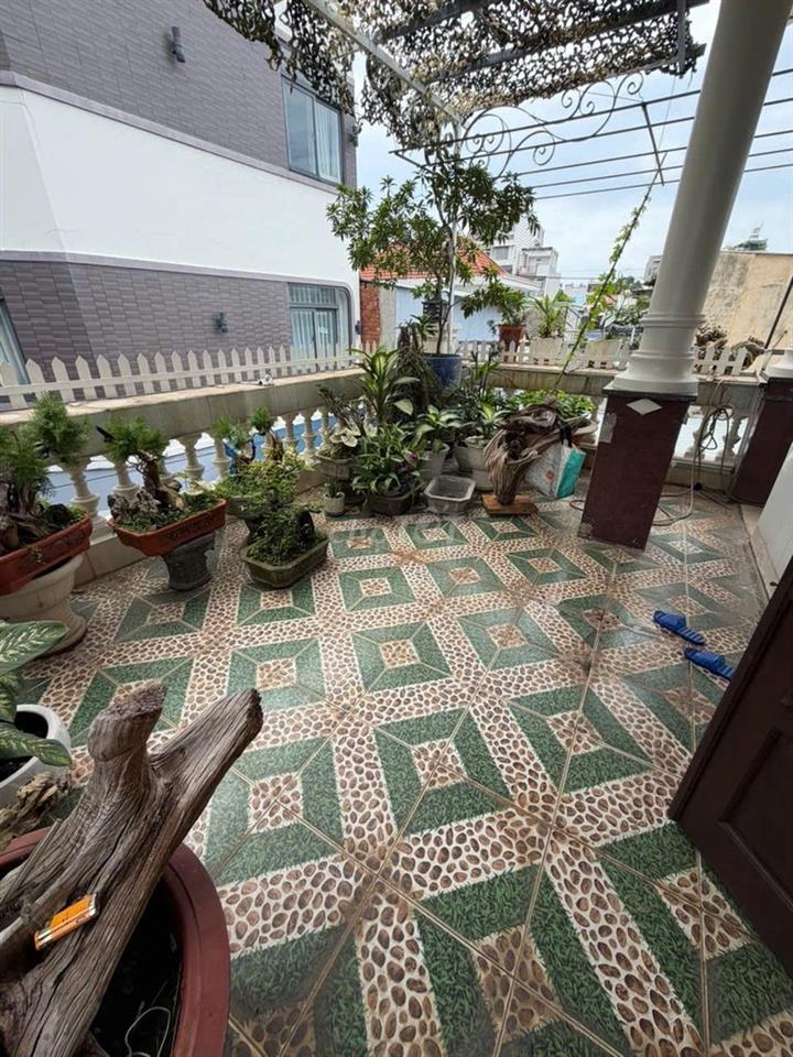 Bán nhà riêng tại 353/13, Đường Nguyễn Duy Trinh, 25 tỷ, 173m2, đẹp