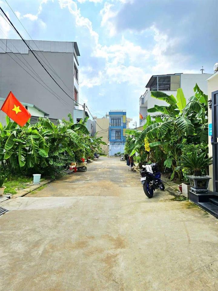 ĐẤT NỀN 51M2, NGANG 4.4M, VUÔNG VỨC, ĐƯỜNG Ô TÔ, GẦN CHỢ LONG TRƯỜNG 