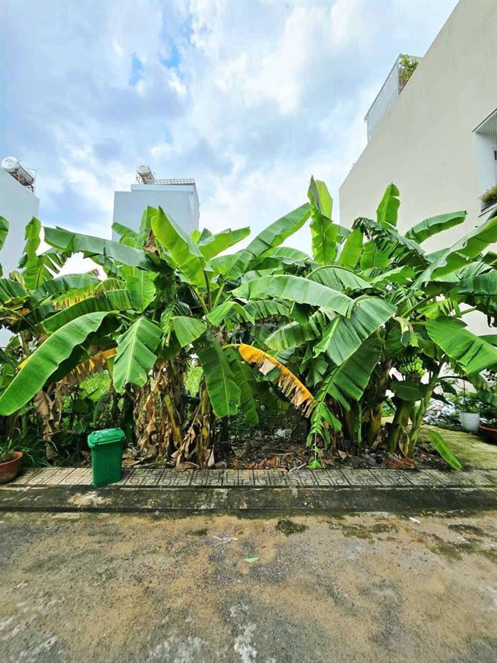 ĐẤT NỀN 51M2, NGANG 4.4M, VUÔNG VỨC, ĐƯỜNG Ô TÔ, GẦN CHỢ LONG TRƯỜNG 