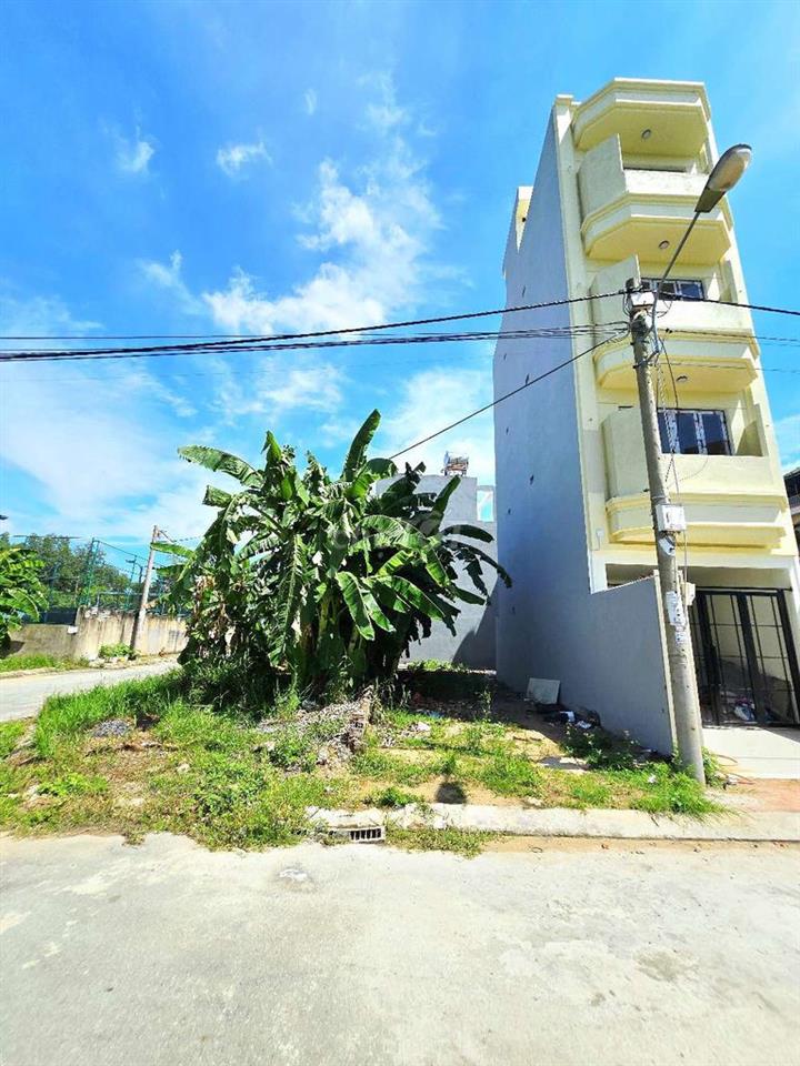 ĐẤT NỀN 79M2, NGANG 6.4M, GÓC 2 MẶT TIỀN, KDC SAMSUNG VILLAGE