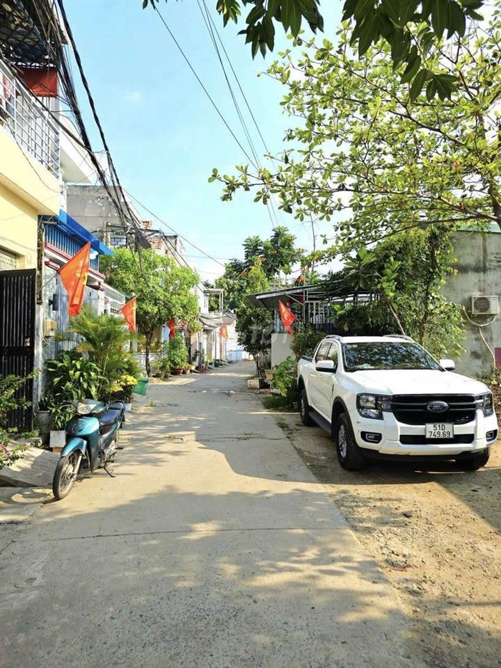 ĐẤT NỀN 64m2, VUÔNG VỨC, ĐƯỜNG Ô TÔ, GẦN CHỢ LONG TRƯỜNG - VINHOMES Q9