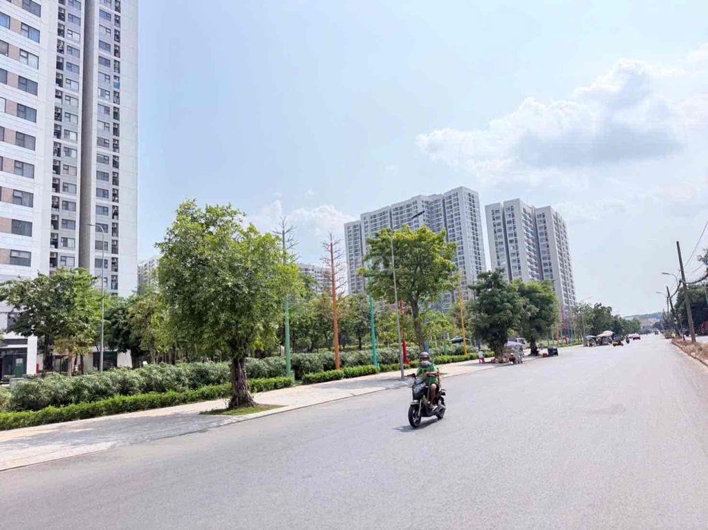 🔥 ĐẤT MẶT TIỀN ĐƯỜNG SỐ - GIÁ TRONG HẺM - NGAY VINHOME GRAND PARK